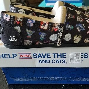 Skechers BOBS Plush Posh Pup Size 6.5